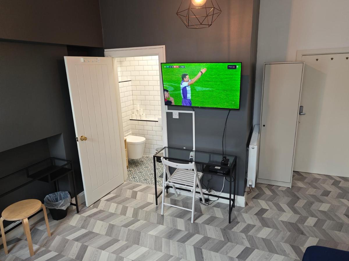 2 Bedroom 2 Bathroom Apartment In Old St - Shoreditch - Zone 1 Londra Dış mekan fotoğraf