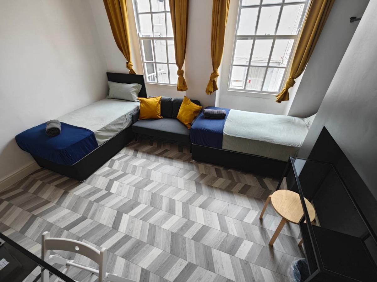 2 Bedroom 2 Bathroom Apartment In Old St - Shoreditch - Zone 1 Londra Dış mekan fotoğraf