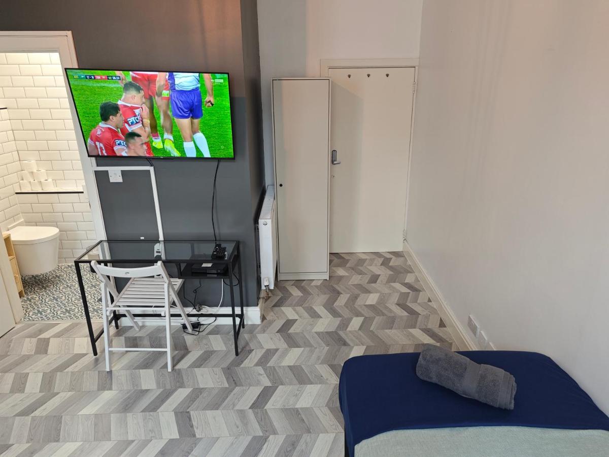 2 Bedroom 2 Bathroom Apartment In Old St - Shoreditch - Zone 1 Londra Dış mekan fotoğraf