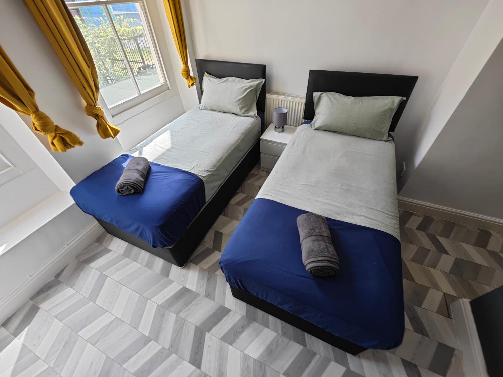 2 Bedroom 2 Bathroom Apartment In Old St - Shoreditch - Zone 1 Londra Dış mekan fotoğraf