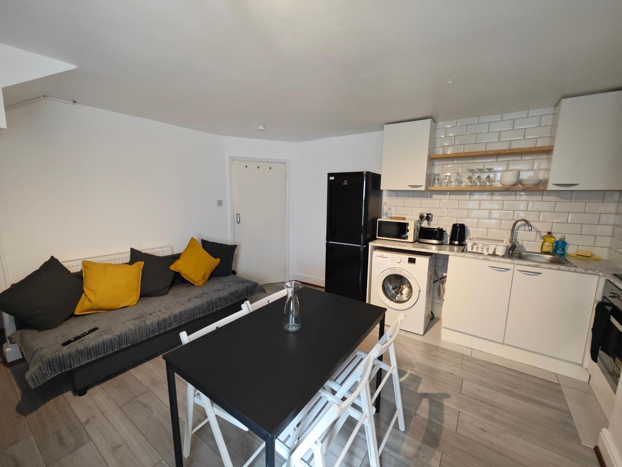 2 Bedroom 2 Bathroom Apartment In Old St - Shoreditch - Zone 1 Londra Dış mekan fotoğraf