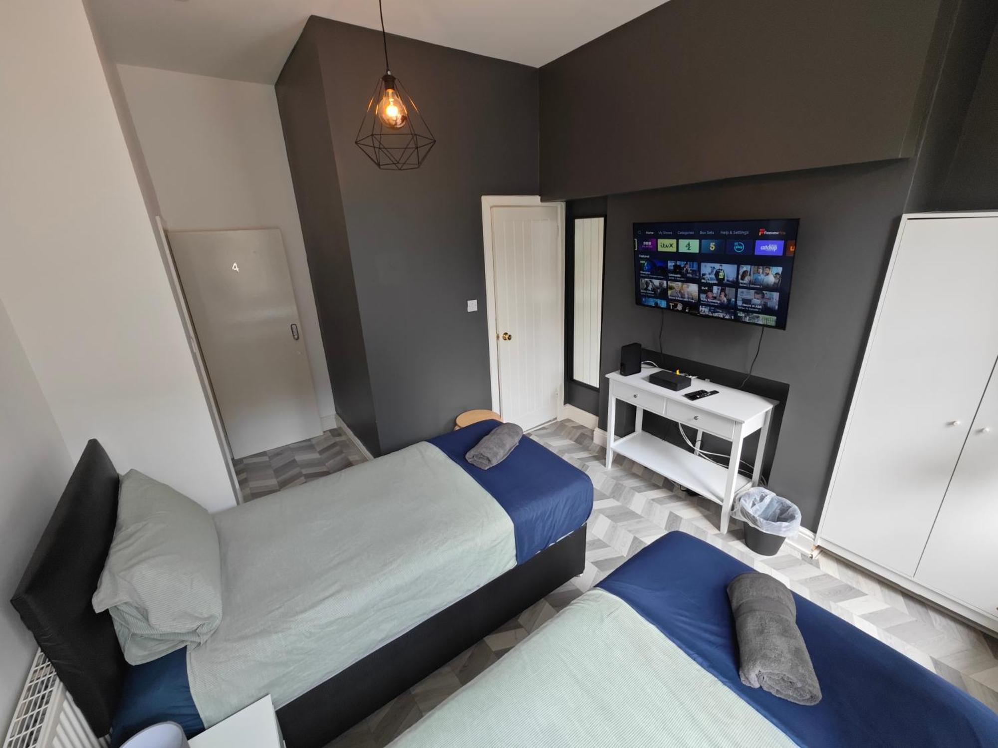 2 Bedroom 2 Bathroom Apartment In Old St - Shoreditch - Zone 1 Londra Dış mekan fotoğraf